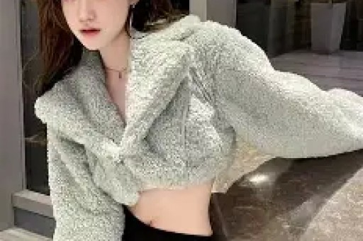新晋小花要拆很新的房子被黑料骂上热搜是因为爱太多？